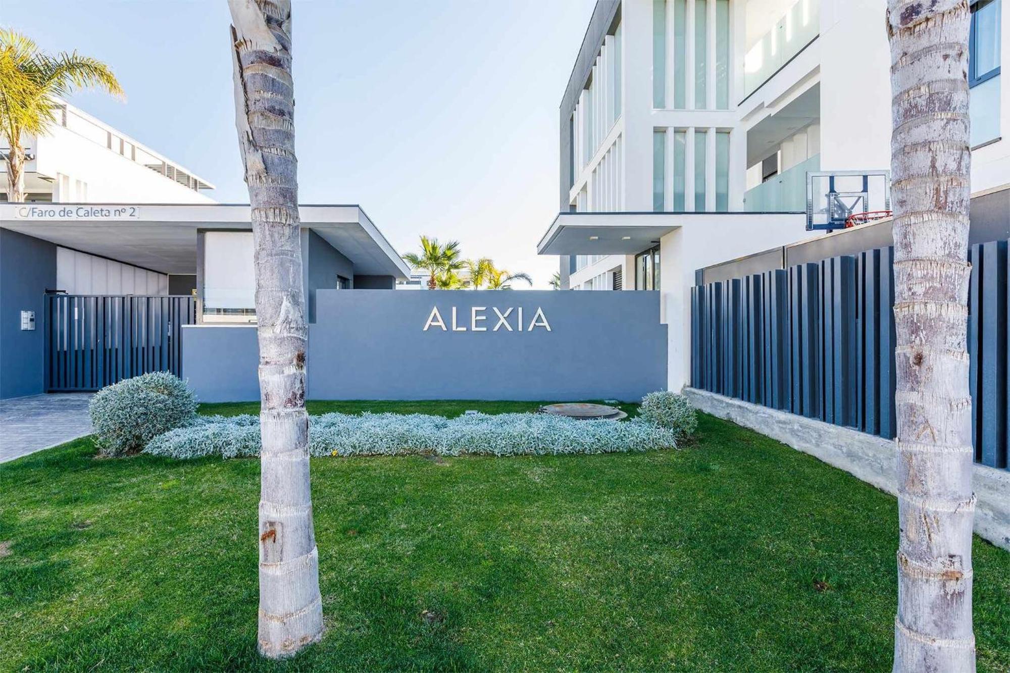 A&N Alexia Apartment Caleta De Velez Luaran gambar