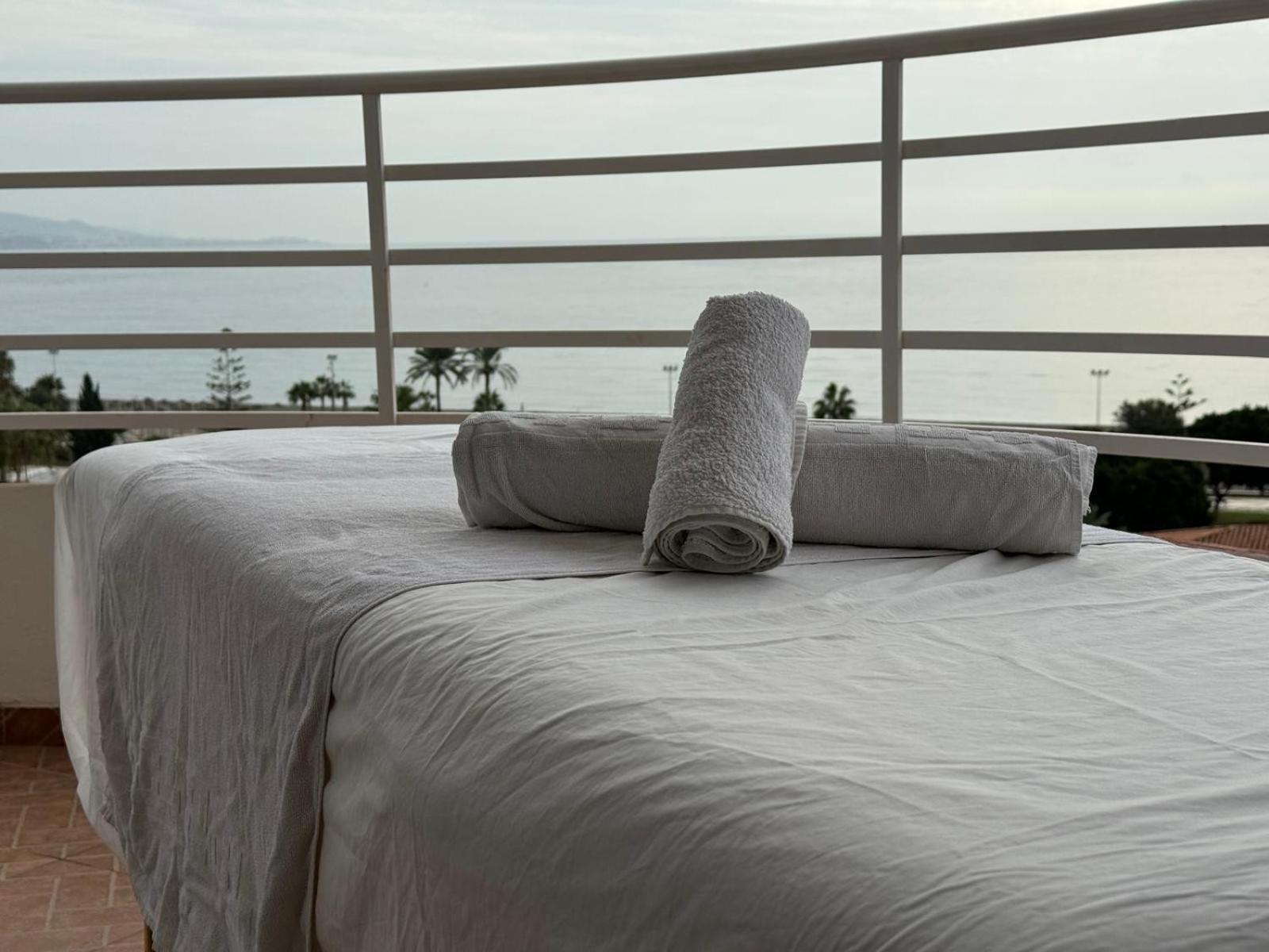 A&N Alexia Apartment Caleta De Velez Luaran gambar